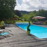 乐克洛斯德赛尼斯旅馆 Anould