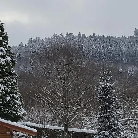 ベッド・アンド・ブレックファスト ル クロ デ ゾルヌ アヌー